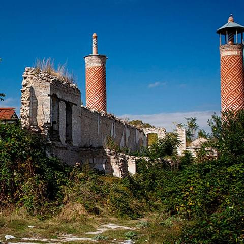 Dağıdılmış abidələr